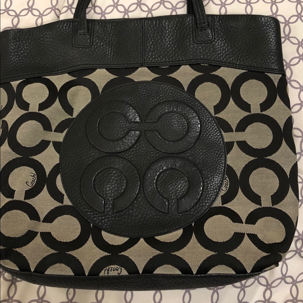 Large Beautiful Coach Handbag